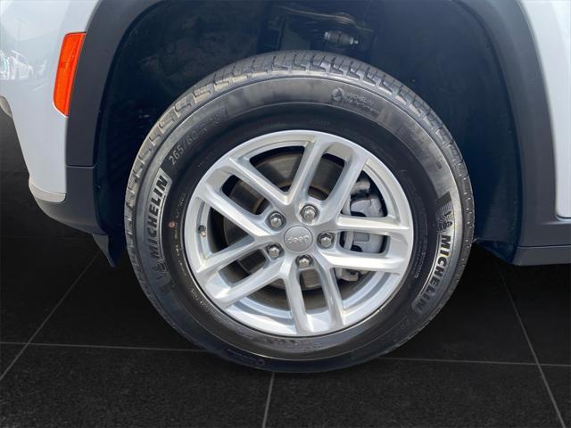 used 2023 Jeep Grand Cherokee L car, priced at $27,474