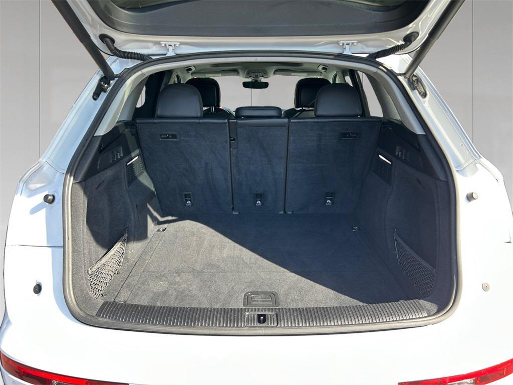 used 2019 Audi Q5 car, priced at $18,998