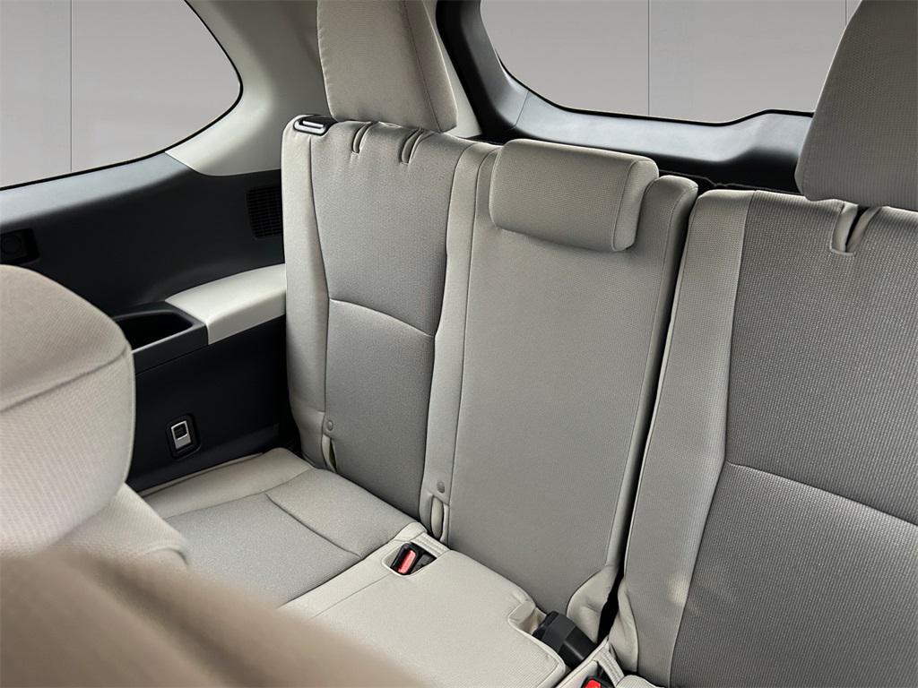 new 2026 Toyota Highlander car, priced at $45,518