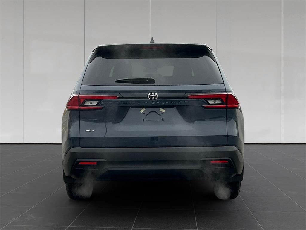 new 2026 Toyota Highlander car, priced at $45,518