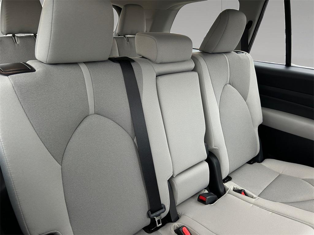 new 2026 Toyota Highlander car, priced at $45,518