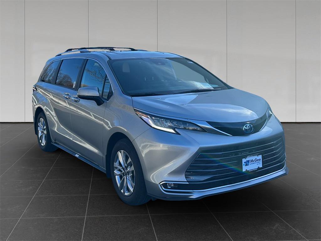 new 2025 Toyota Sienna car, priced at $59,604