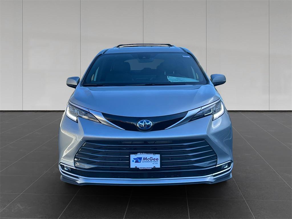 new 2025 Toyota Sienna car, priced at $59,604