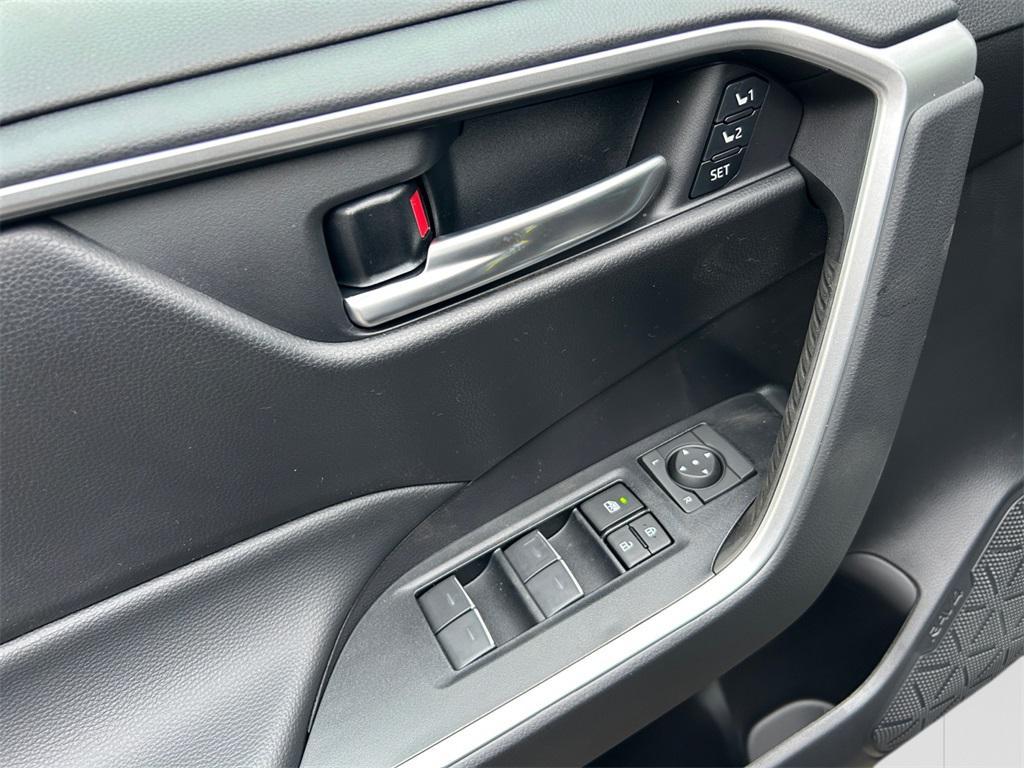 new 2025 Toyota RAV4 car, priced at $39,162