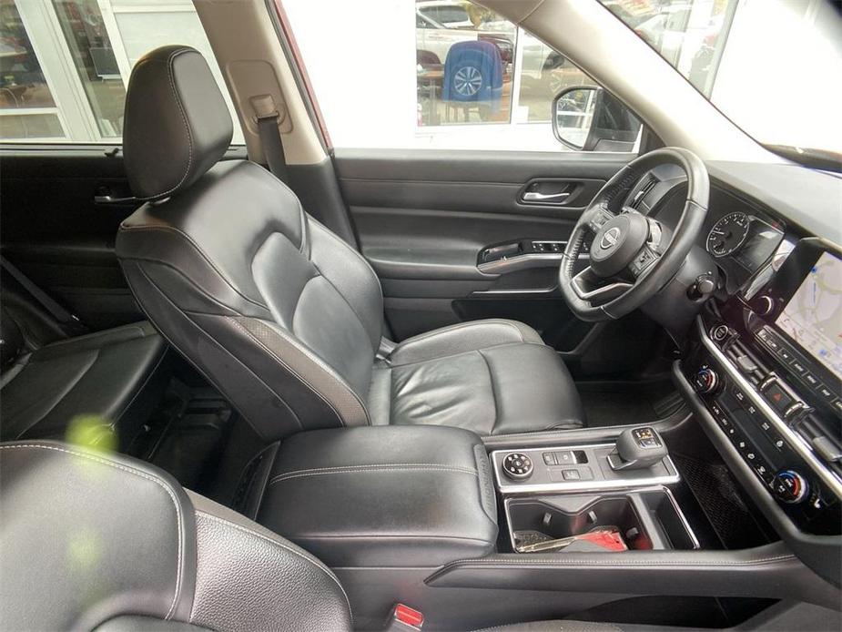 used 2022 Nissan Pathfinder car, priced at $31,886