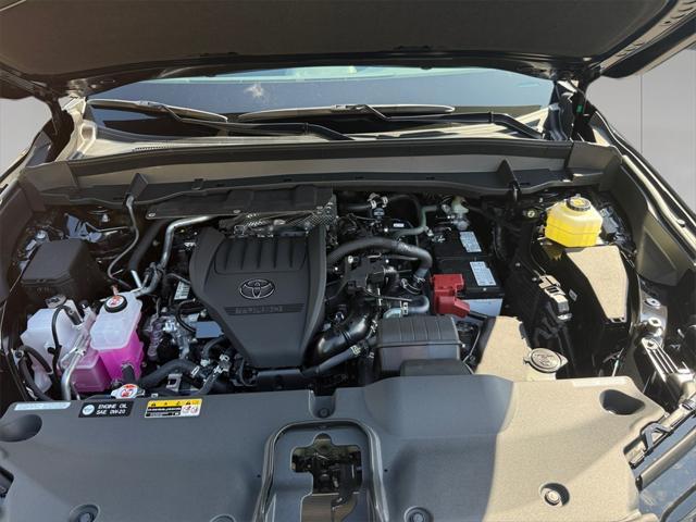 new 2025 Toyota Highlander car, priced at $43,003