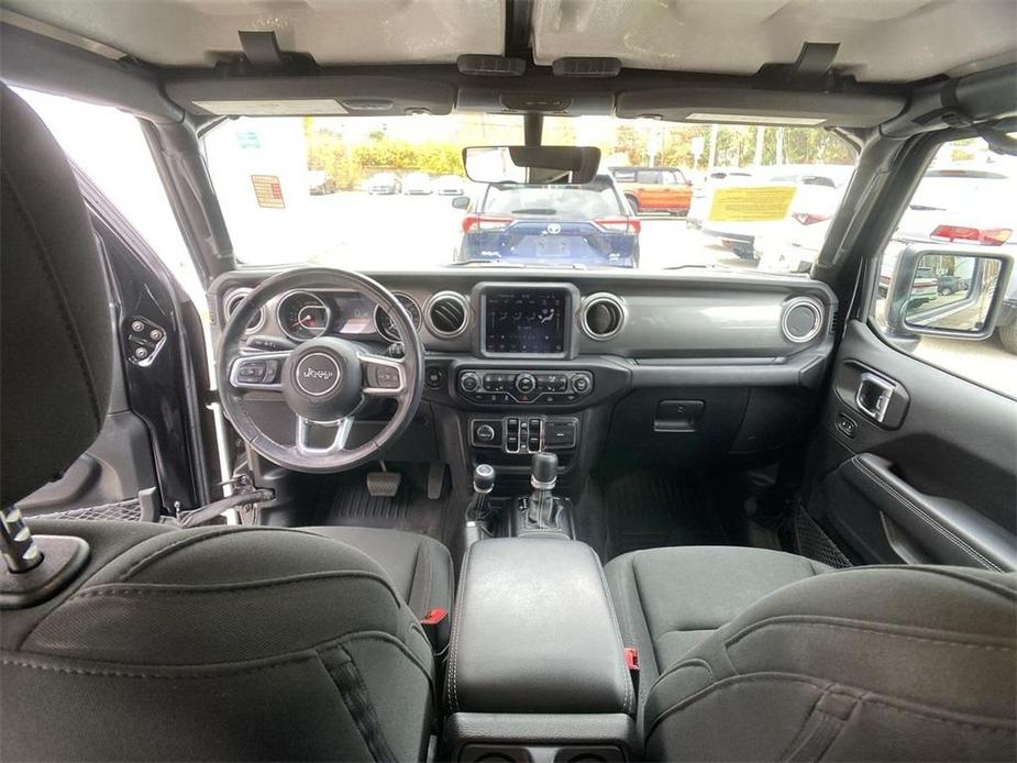 used 2021 Jeep Wrangler Unlimited car, priced at $27,504