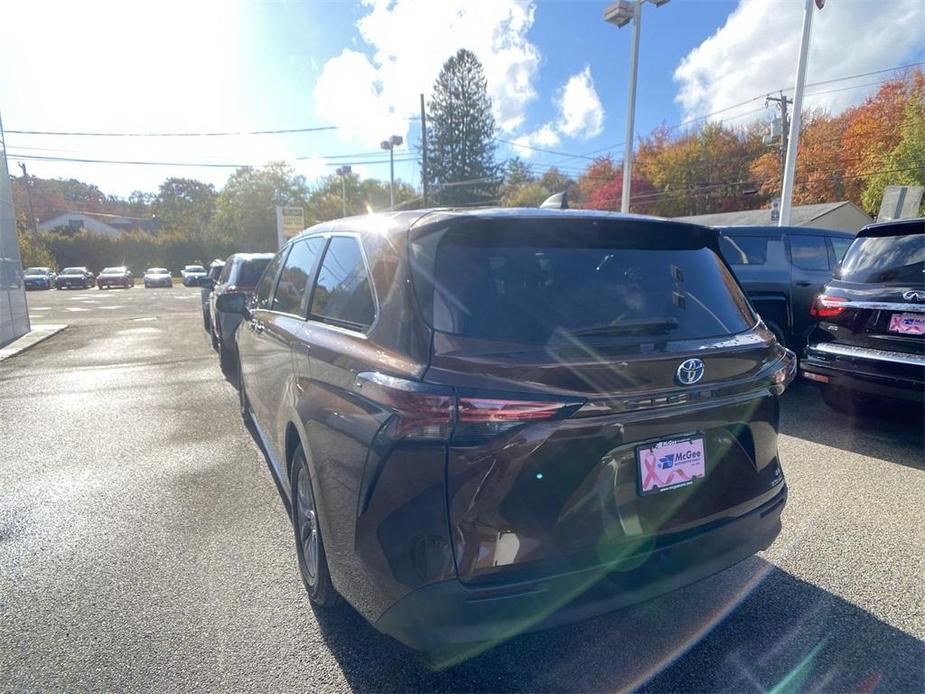 used 2022 Toyota Sienna car, priced at $35,121