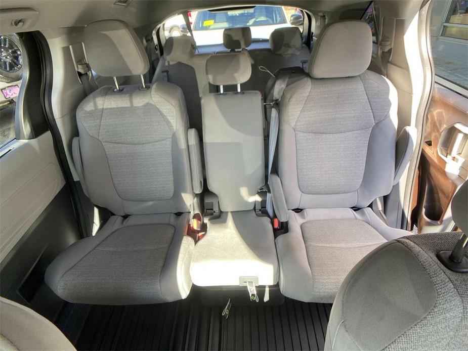 used 2022 Toyota Sienna car, priced at $35,121