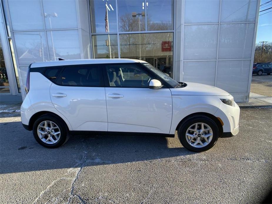 used 2024 Kia Soul car, priced at $18,332