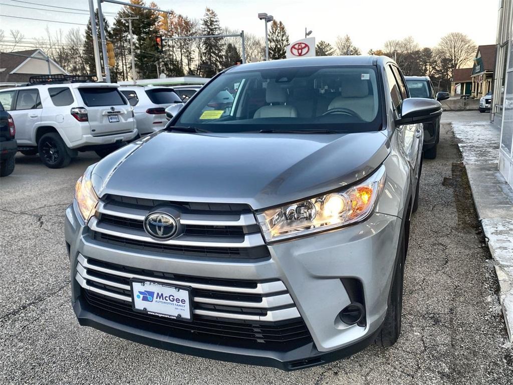 used 2018 Toyota Highlander car, priced at $23,997