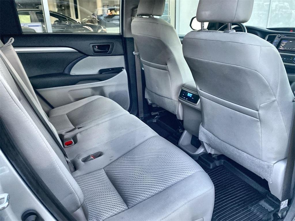 used 2018 Toyota Highlander car, priced at $23,997