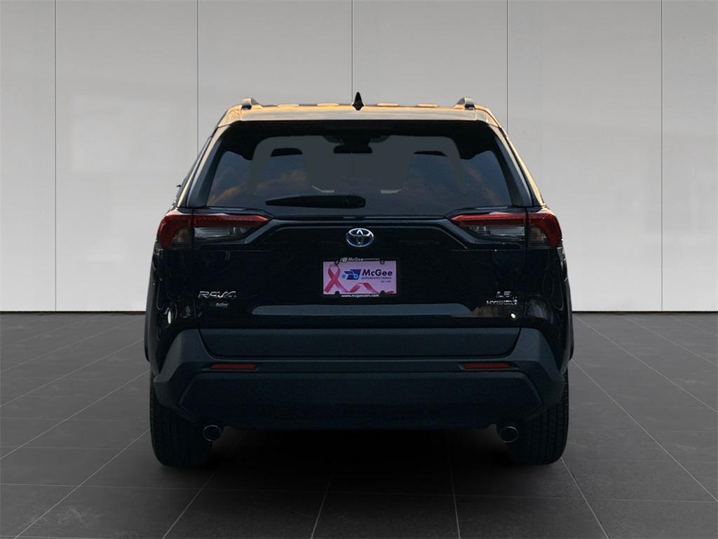 used 2021 Toyota RAV4 Hybrid car, priced at $26,994