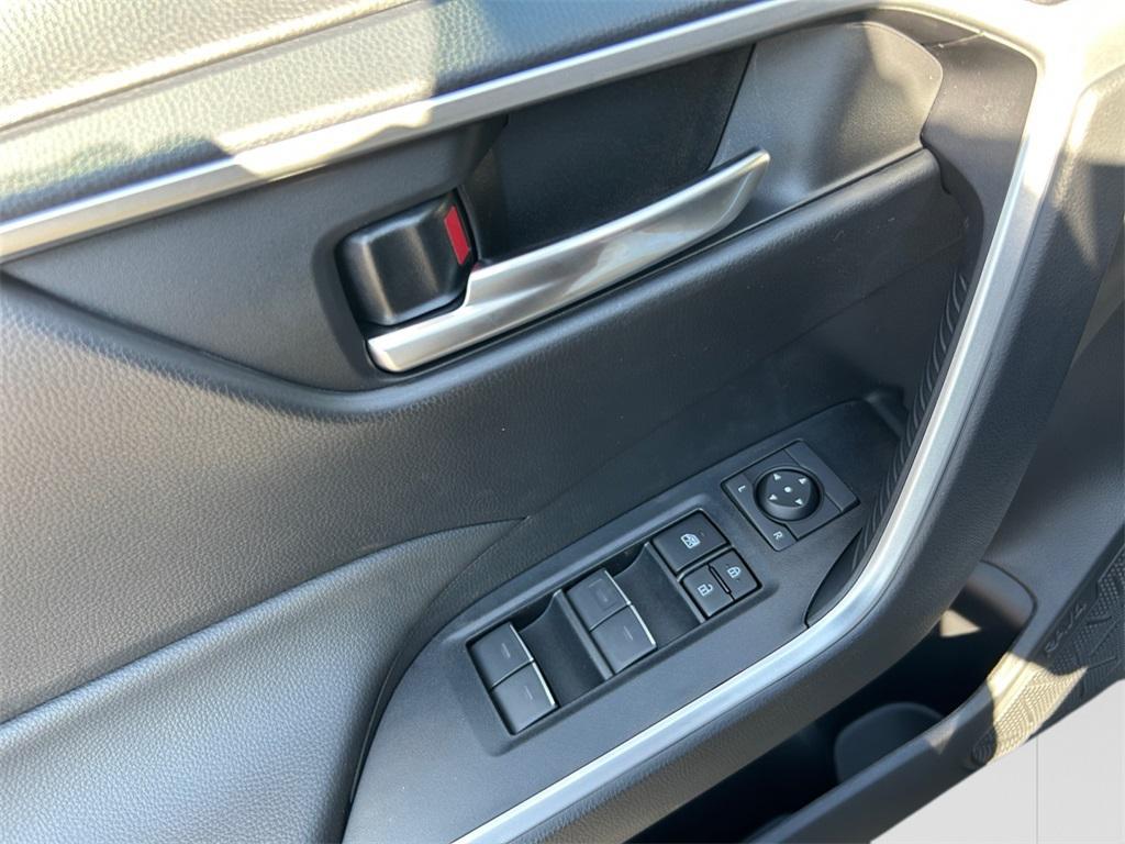 new 2025 Toyota RAV4 car, priced at $37,059