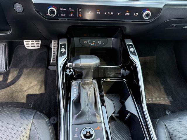 used 2024 Kia Sorento car, priced at $39,988