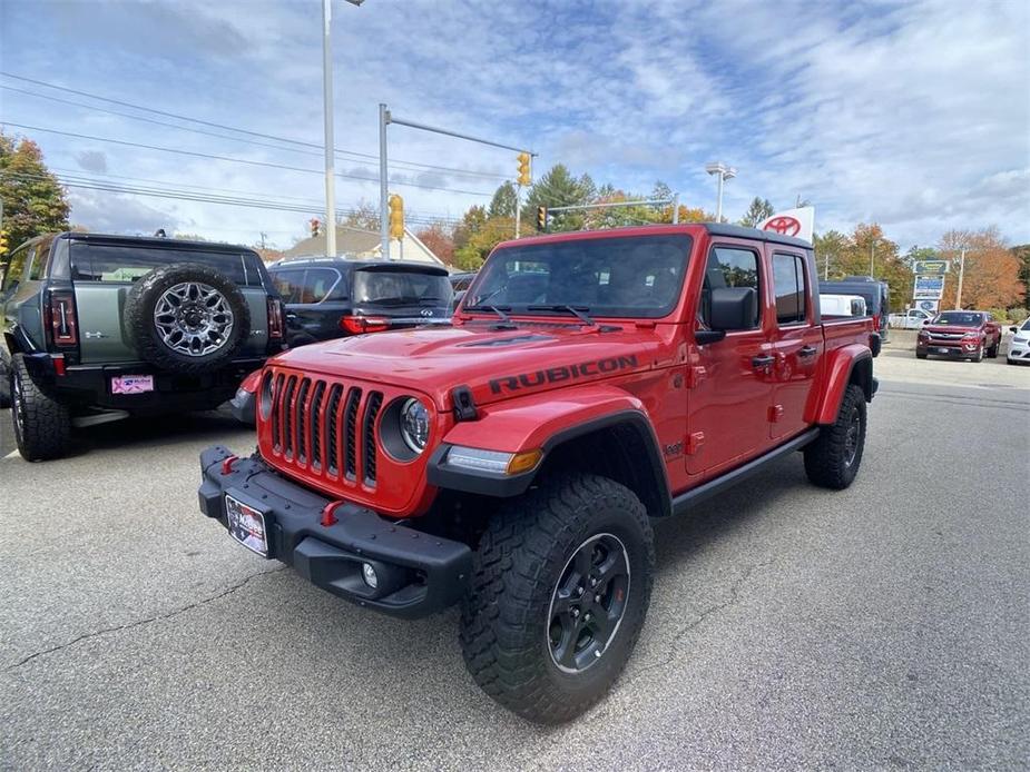 used 2023 Jeep Gladiator car, priced at $41,092