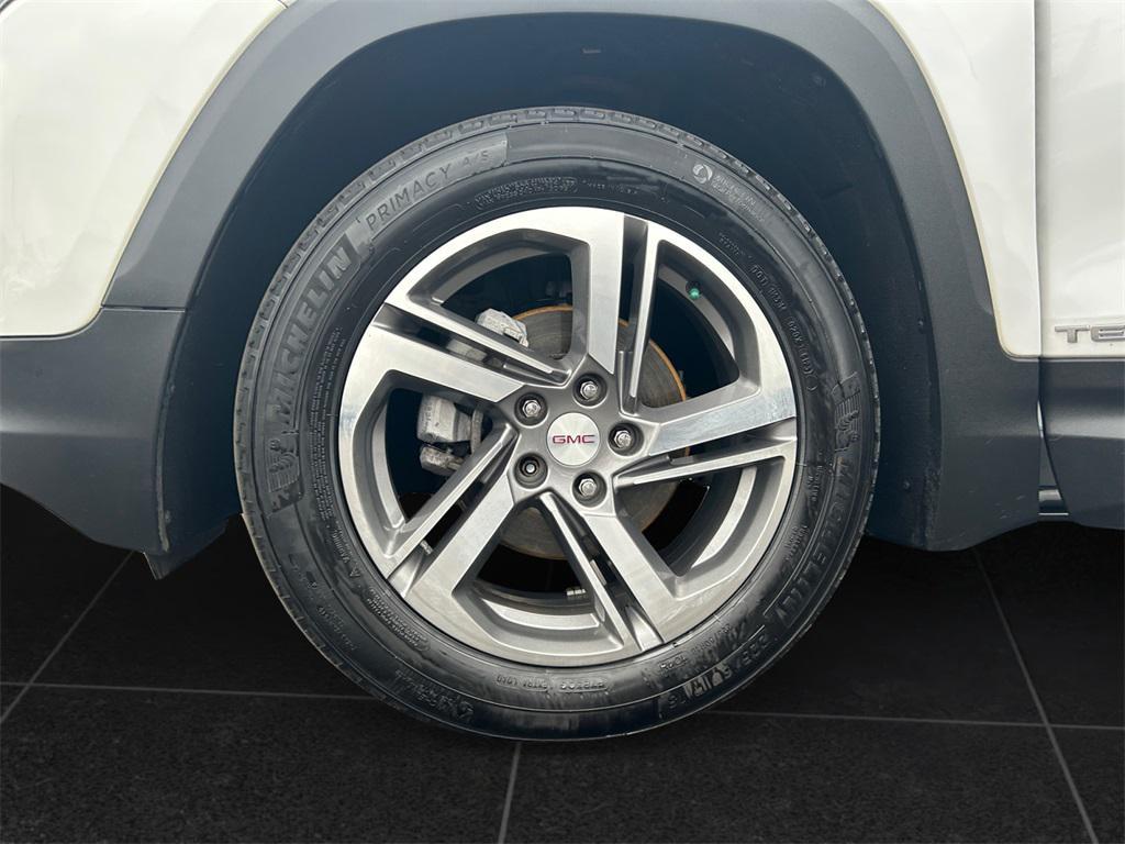 used 2021 GMC Terrain car, priced at $18,998