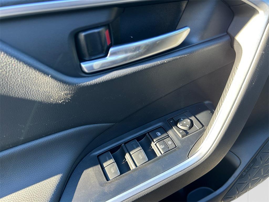 new 2025 Toyota RAV4 car, priced at $37,278