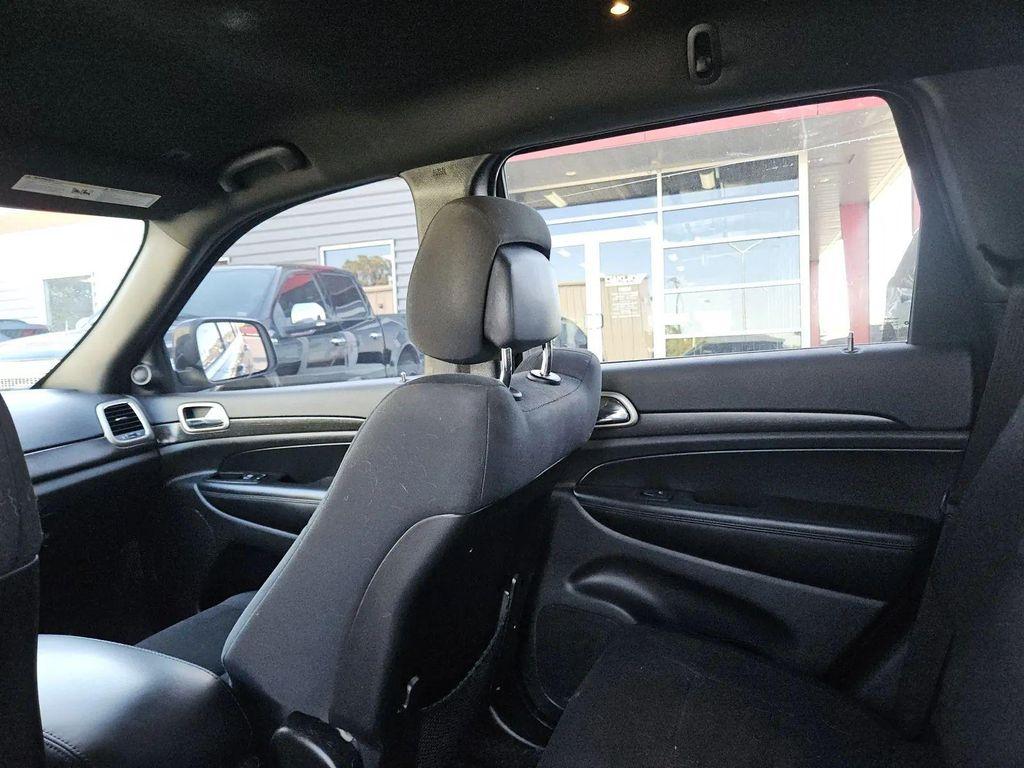 used 2017 Jeep Grand Cherokee car, priced at $16,679