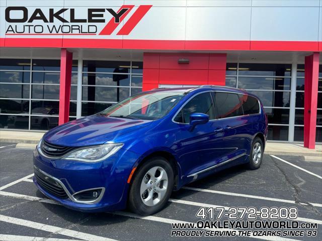 used 2018 Chrysler Pacifica Hybrid car, priced at $15,500