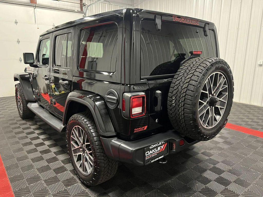 used 2019 Jeep Wrangler Unlimited car, priced at $32,506