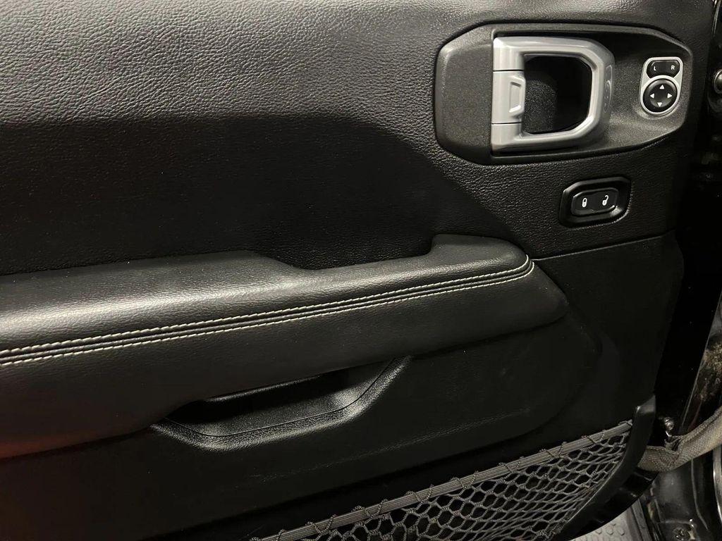 used 2019 Jeep Wrangler Unlimited car, priced at $32,506