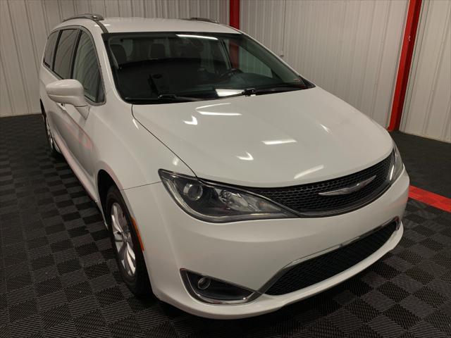 used 2018 Chrysler Pacifica car, priced at $17,500