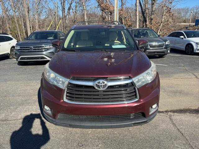 used 2016 Toyota Highlander car, priced at $25,748