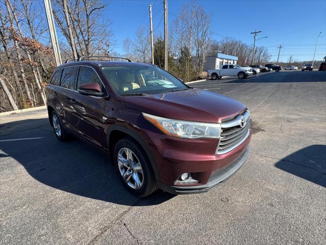 used 2016 Toyota Highlander car, priced at $25,748