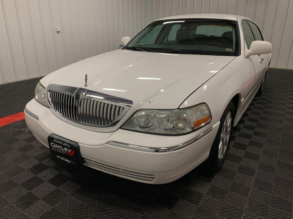 used 2010 Lincoln Town Car car, priced at $11,930