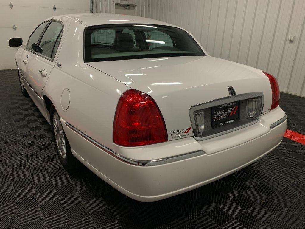 used 2010 Lincoln Town Car car, priced at $11,930