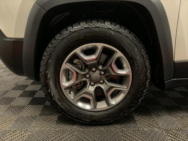 used 2019 Jeep Cherokee car, priced at $21,448