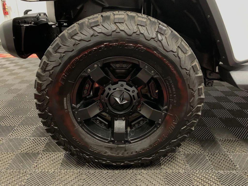 used 2019 Jeep Wrangler Unlimited car, priced at $30,244