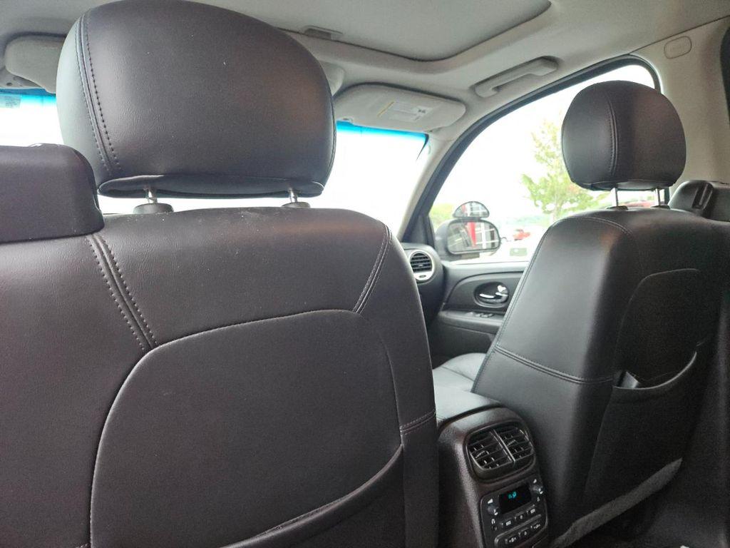 used 2007 GMC Envoy car, priced at $10,000