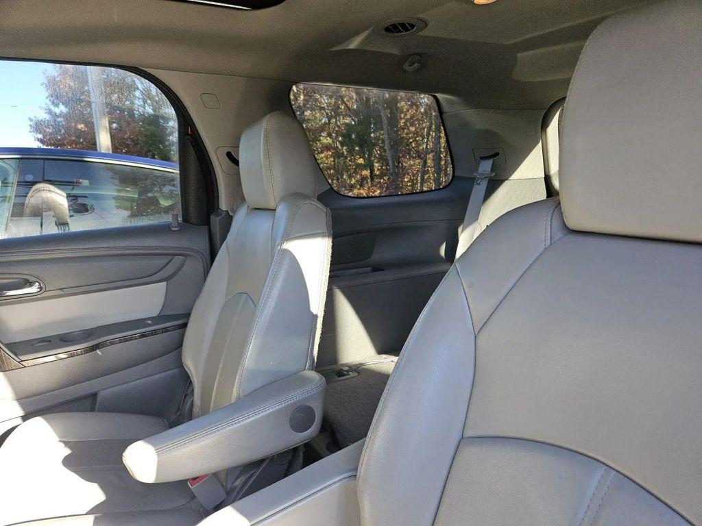 used 2013 GMC Acadia car, priced at $6,000