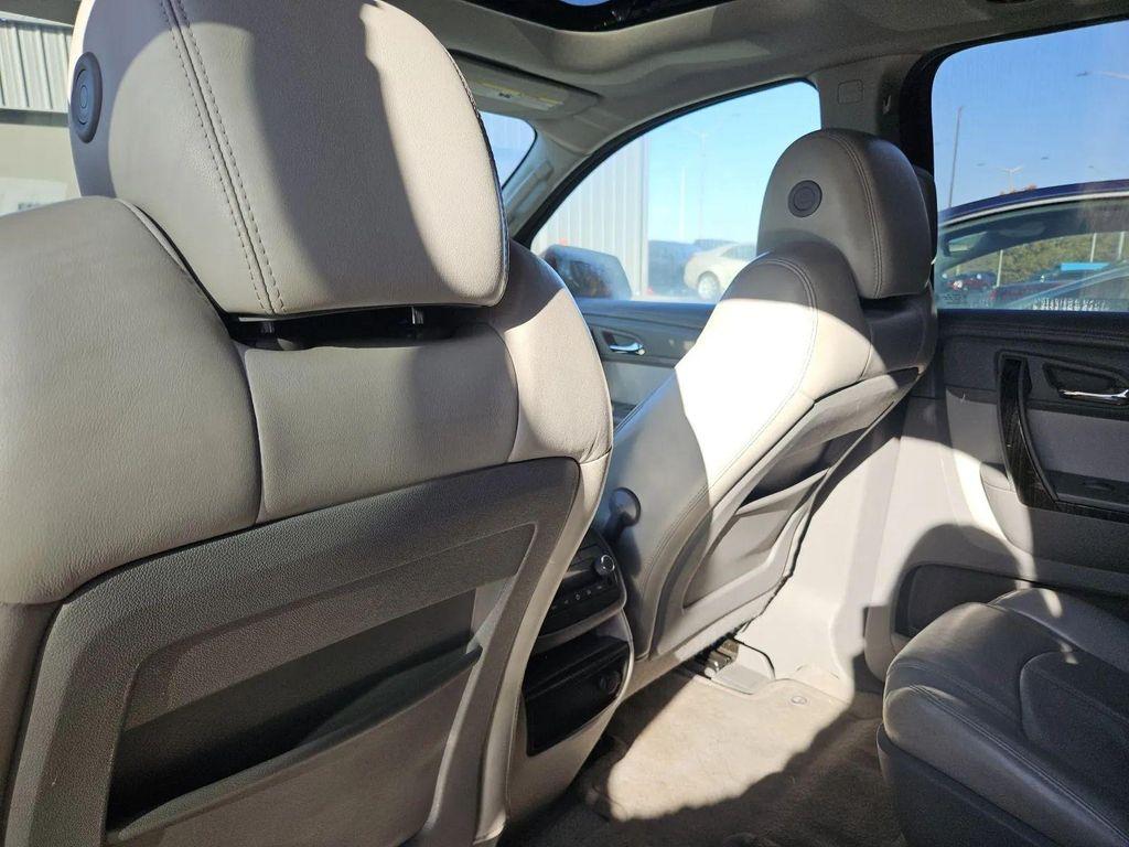 used 2013 GMC Acadia car, priced at $6,000