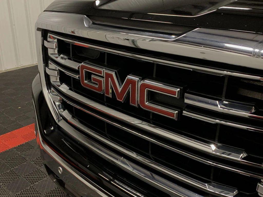 used 2018 GMC Sierra 1500 car, priced at $32,874