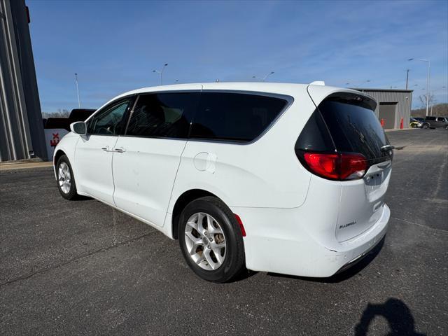 used 2018 Chrysler Pacifica car, priced at $15,986