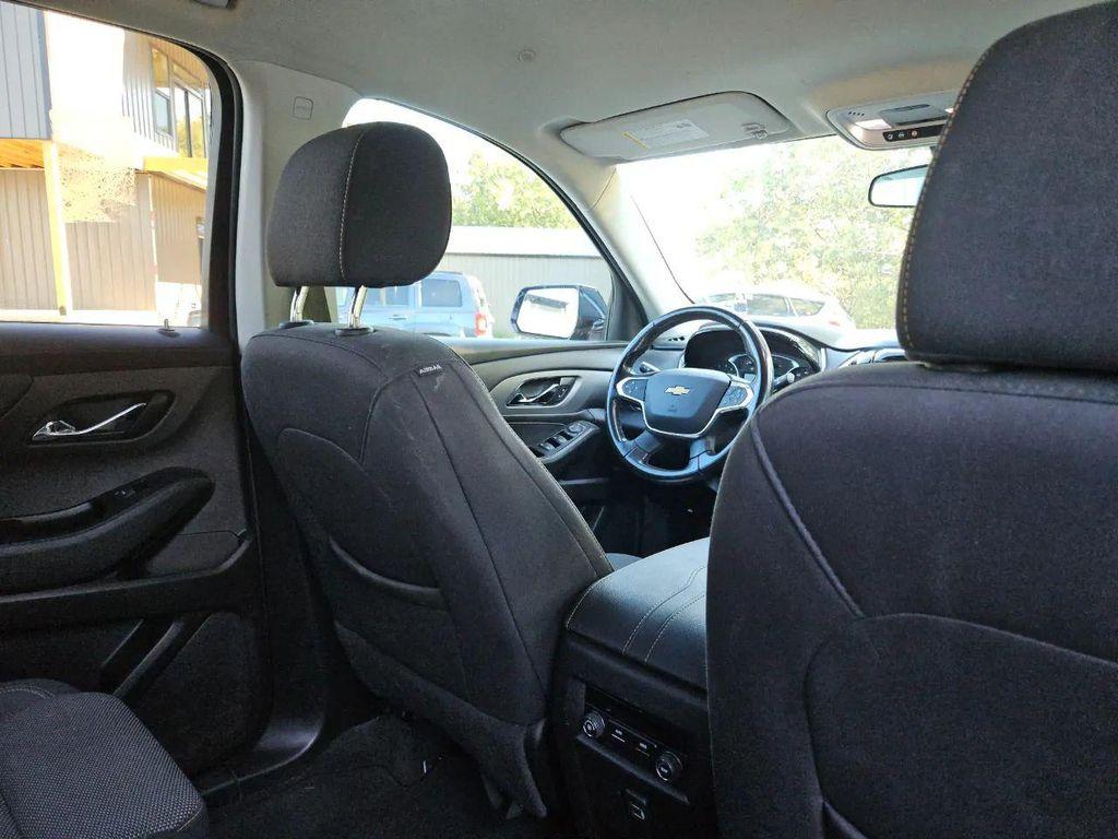 used 2019 Chevrolet Traverse car, priced at $17,362