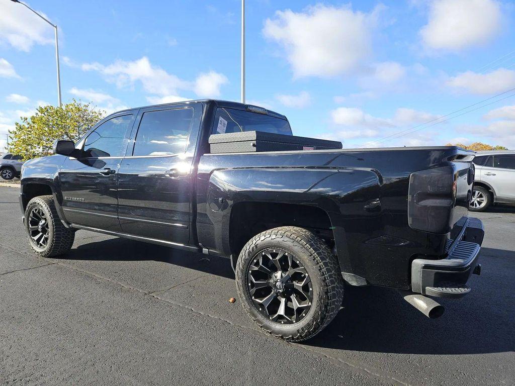 used 2018 Chevrolet Silverado 1500 car, priced at $27,607