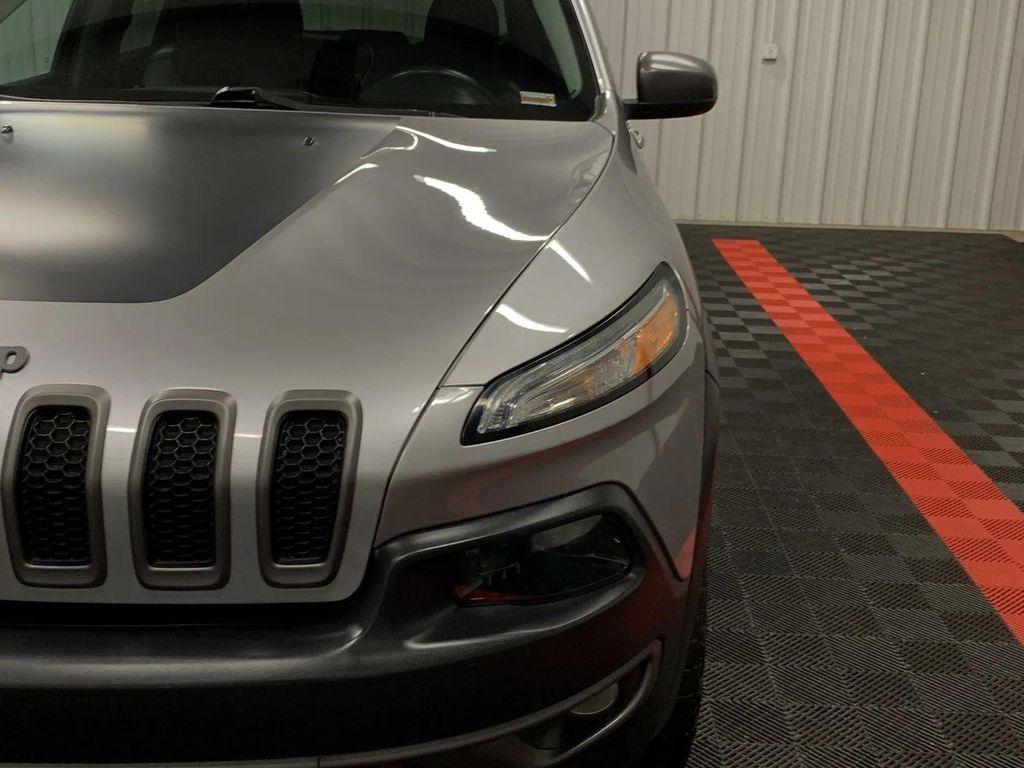 used 2017 Jeep Cherokee car, priced at $17,938