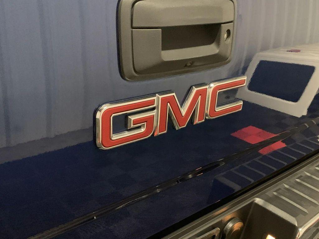 used 2017 GMC Sierra 1500 car, priced at $25,622