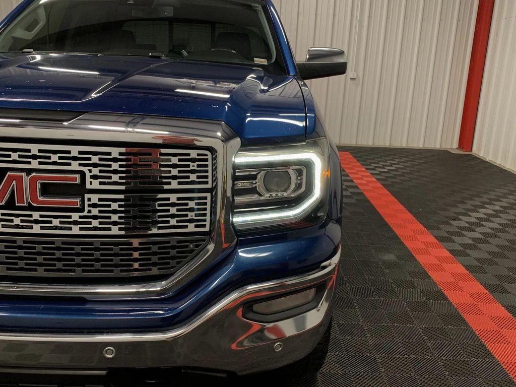 used 2017 GMC Sierra 1500 car, priced at $25,622
