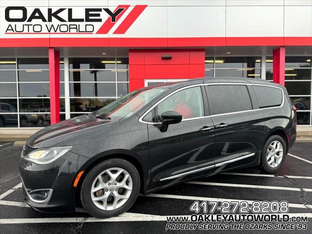 used 2017 Chrysler Pacifica car, priced at $19,000
