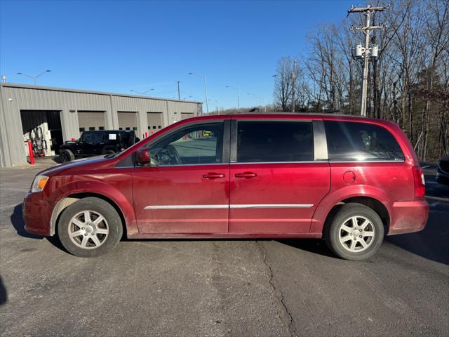 used 2013 Chrysler Town & Country car, priced at $8,157