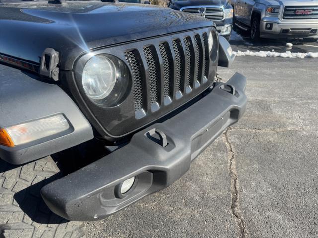 used 2018 Jeep Wrangler Unlimited car, priced at $24,996