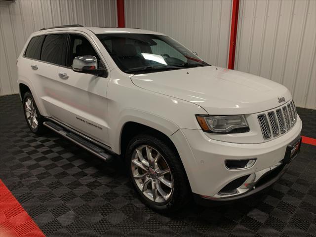 used 2014 Jeep Grand Cherokee car, priced at $17,500