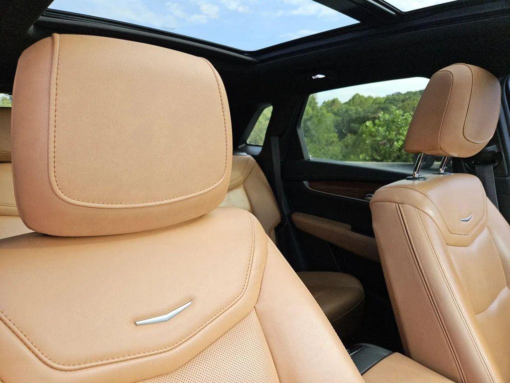 used 2021 Cadillac XT5 car, priced at $22,973