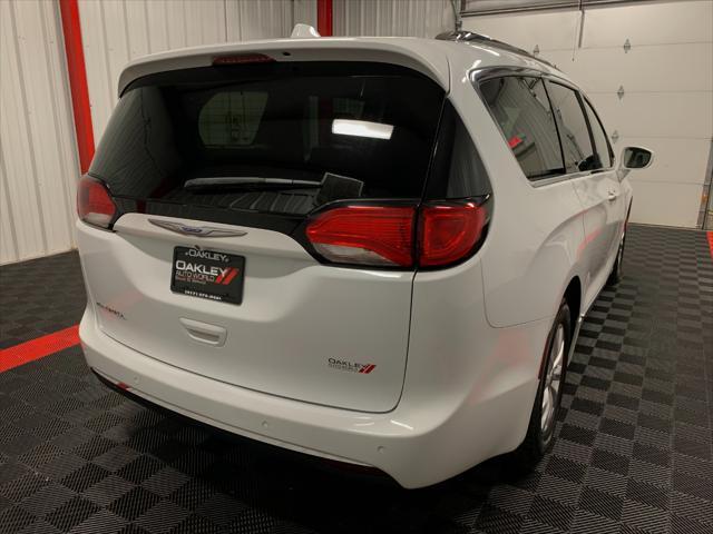 used 2018 Chrysler Pacifica car, priced at $20,754