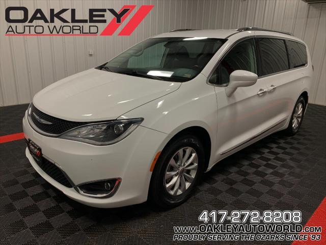 used 2018 Chrysler Pacifica car, priced at $20,754